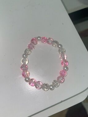 Pink and Clear w/ Pearls Bracelet - SUPER STRETCHY! 🩷🤍